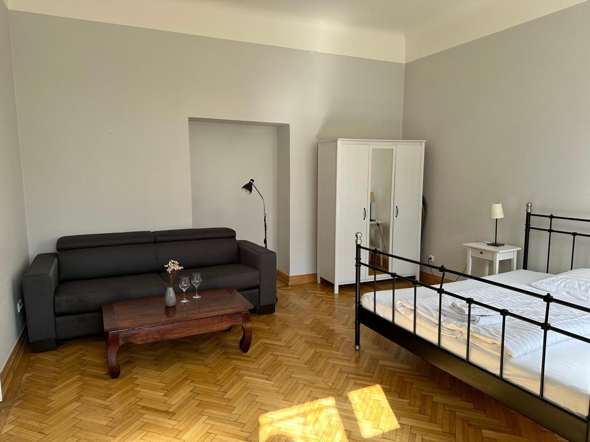 Historic Centre Apartments IV Prag Exterior foto